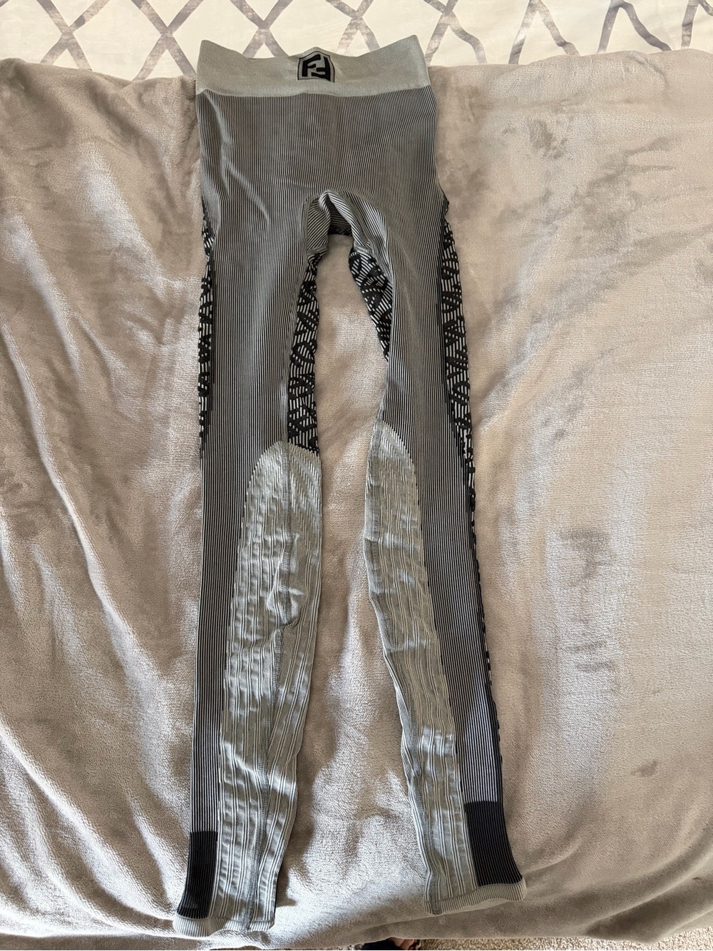 Fendi Gray Ribbed Riding Leggings with Black Patterned Side Panels